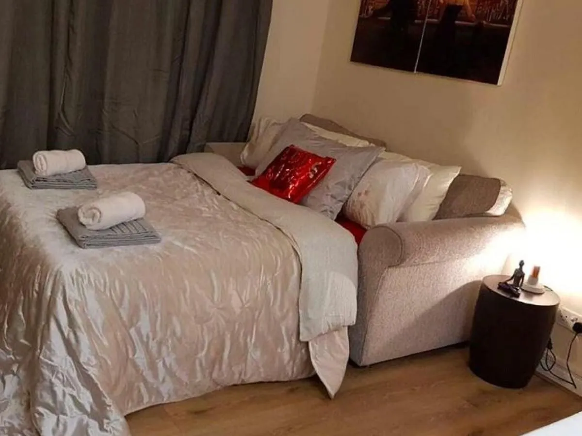 Lovely Holiday Home In Leeds Near Roundhay Park Λιντς